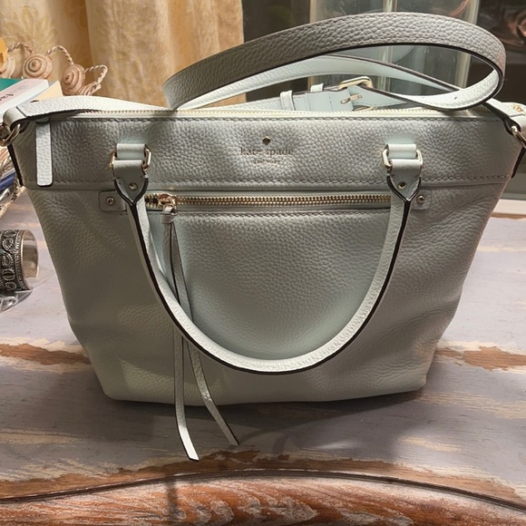 kate spade Handbags - EUC! Kate Spade Baby Blue Pebble Leather  Bag💙